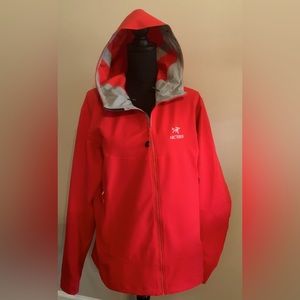Arcteryx Women’s Gamma LT Hoodie Jacket. XL. Used